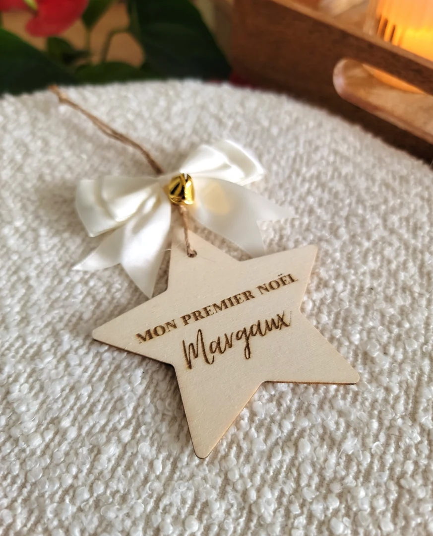 Etoile de Noël à suspendre personnalisée — vue 4