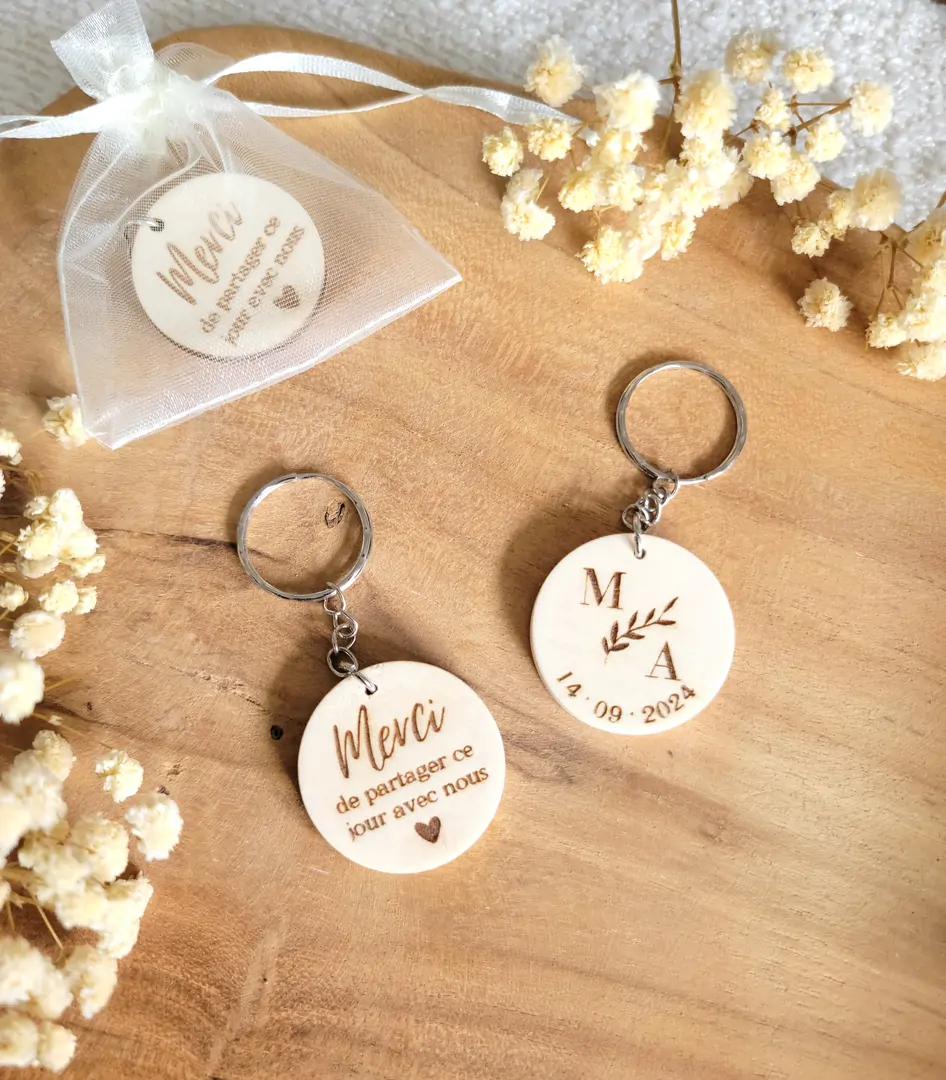 Porte-clé mariage personnalisé — L'atelier des dunes