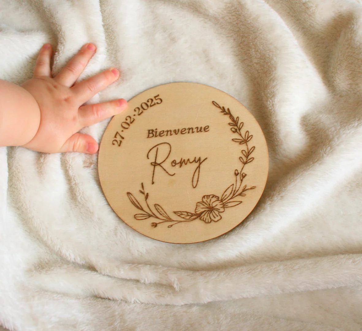 Rond en bois Naissance — vue 4